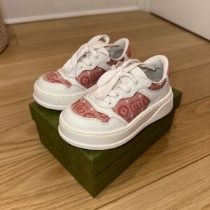 Gucci toddler sneakers pink size 24